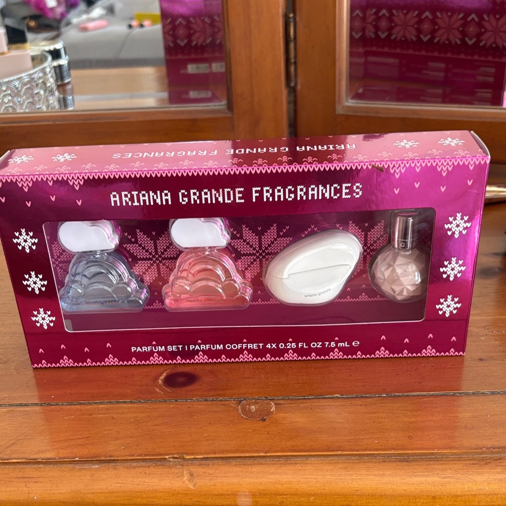 Ariana Grande Perfume Set